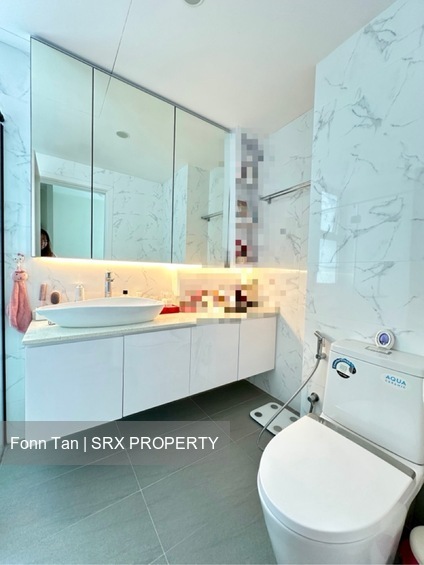 Hillview Regency (D23), Condominium #504101371